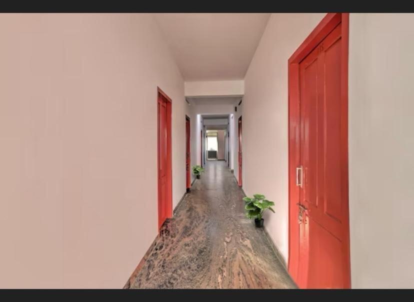 Ss Kkp Tourist Home Thiruvananthapuram Dış mekan fotoğraf